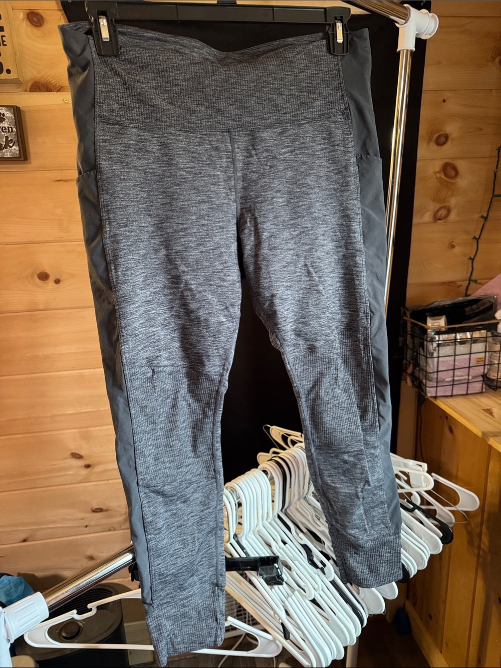Athleta Heathered Charcoal Performance Leggings